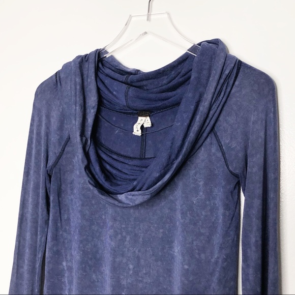 We The Free | Blue Super Soft Thin Turtleneck Sz S - Picture 2 of 6